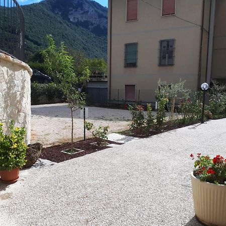 La Casa Dei Nonni Hotel Torre Orsina Buitenkant foto