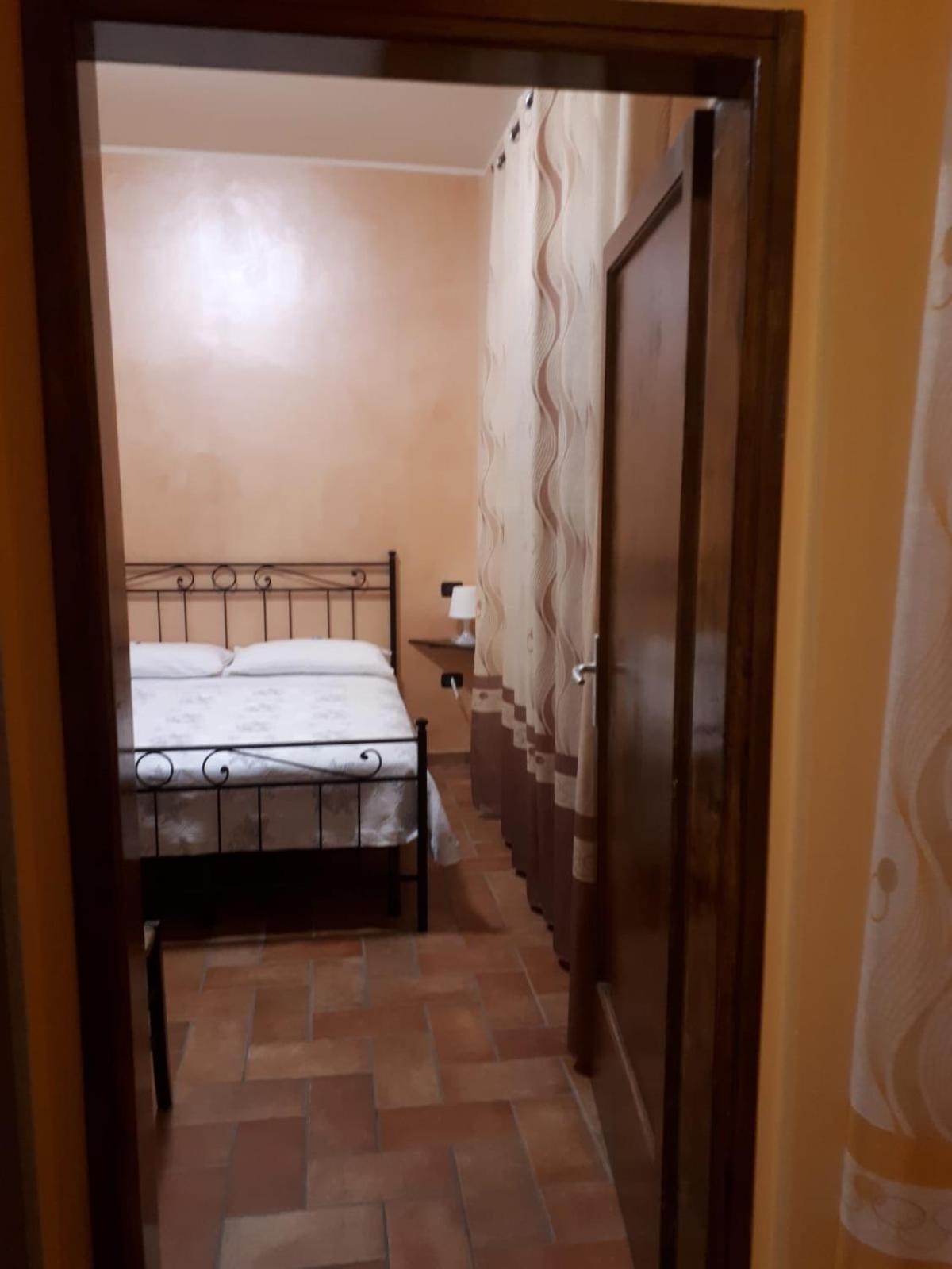La Casa Dei Nonni Hotel Torre Orsina Buitenkant foto